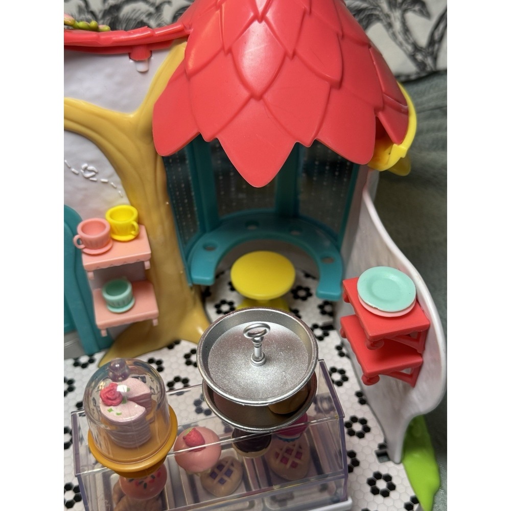 Miss Sophie's Bees Teas Pastry Shop Collection Set Used Almost All pieces - Picture 5 of 11